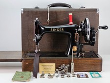Beautiful 1954 Singer 99k