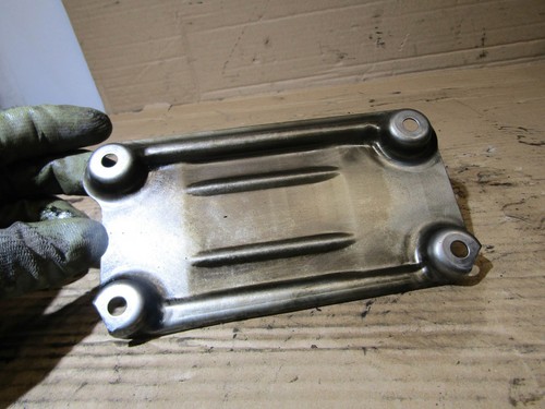 Paraspruzzi coppa olio motore