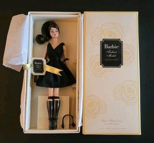2016 classico abito nero Barbie Silkstone bambola BFMC etichetta oro Mattel DWF53