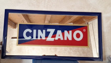 insegna a specchio