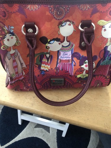 Love moschino fashion world - ,