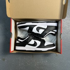 Nike Dunk Low Panda nere