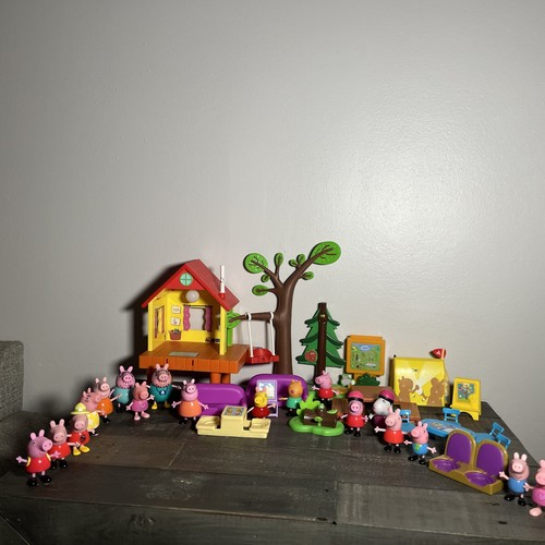 Huge peppa pig treehouse - huge,