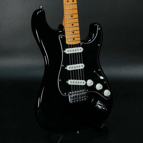 Fender mij fsr stratocaster - /,