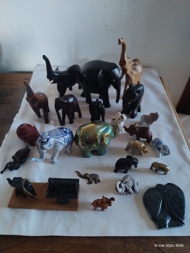 Collezione elefanti di - di, 22