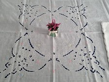 Tovaglia x8 tonda in puro lino con ricamo intaglio a mano diametro 172 cm