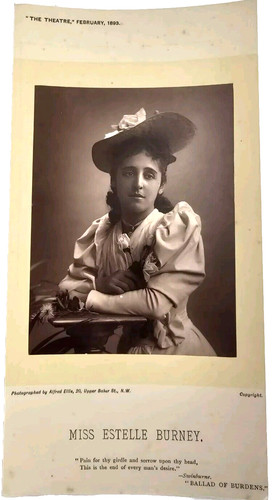 Bellissima attrice inglese