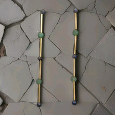 Orecchini In Oro 18K 750 Mls. Tubetti In Oro Con Zirconi Blu E Verdi. 5,5 MM.