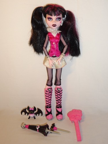 Monster high draculaura basic - draculaura,