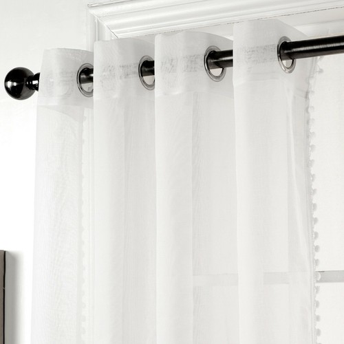 Paio tende superiori ad - (2),