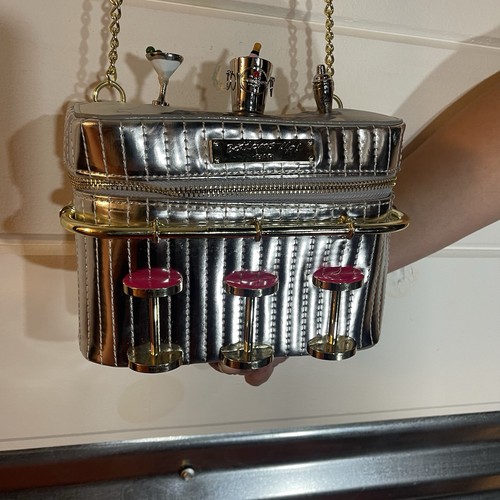 Borsa betsy johnson - bottoms, up