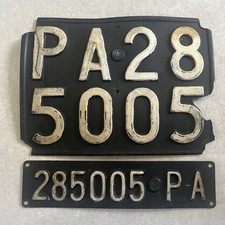 VECCHIA ANTICA  TARGA NERA AUTOVETTURA PA 285005 POSTERIORE ANTERIORE 1970