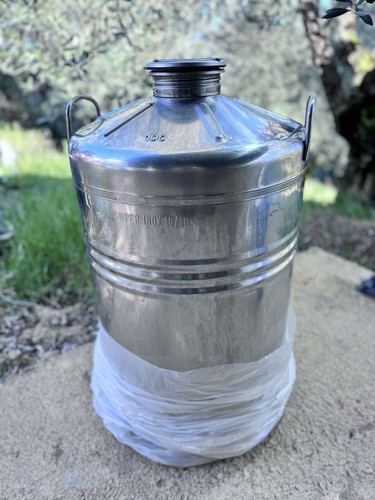 Contenitore bidone fusto olio