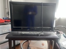 VIZIO 720p HD Flat Screen TV