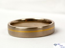 Anello uomo moderno in oro
