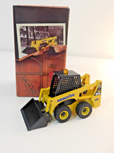 Old cars komatsu - cars, 1/32