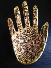 Amuleto La Mano Esoterica Anti malocchio contro negativita' Talismani Protezione