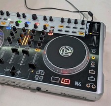 Numark N4 - Controller DJ HQ 4
