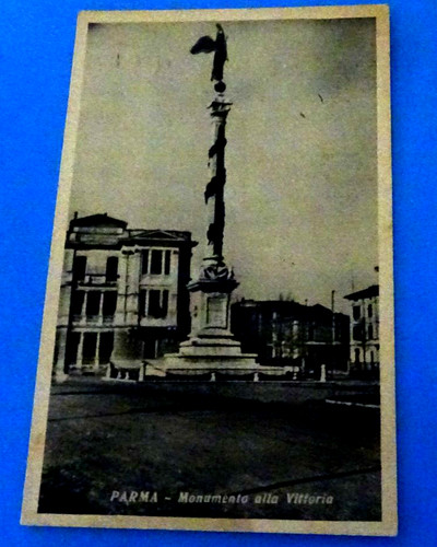 Parma monumento vittoria bn - monumento,