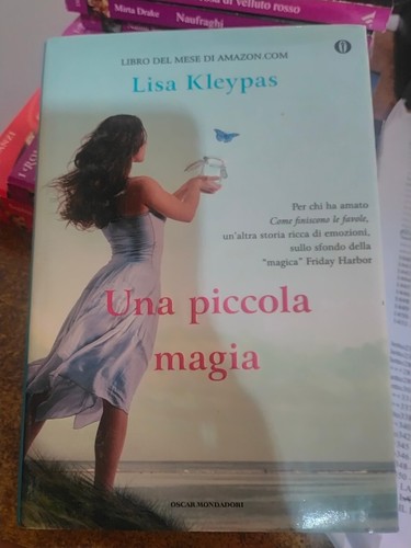 Una piccola magia - magia,