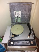 giradischi radio portatile