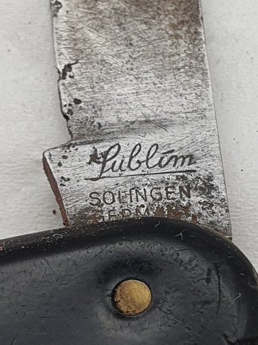 Vecchio coltello tascabile