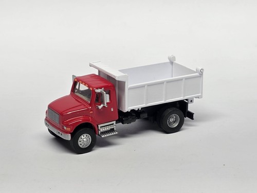 Veicolo rosso bianco - 1/87, ho
