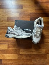 Chanel cc