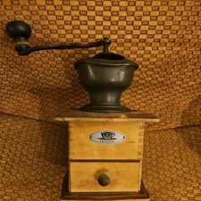 Antico macinacaffè, antico