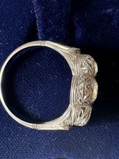 antico anello oro bianco con diamanti 