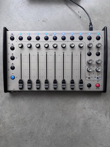 Sound devices mixer - sound, cl-9