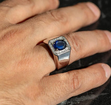 Anello uomo zaffiro blu in