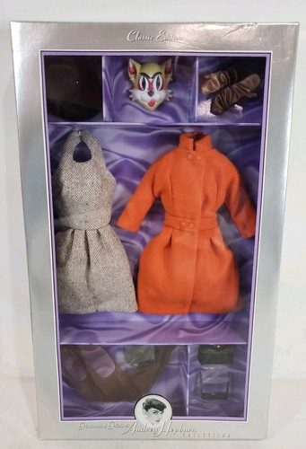 The cat mask outfit - mask,