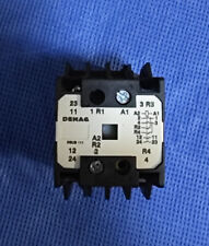 contattore commutatore DEMAG dsub 111 42v-50hz codice 87536244