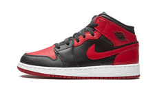 Nike Air Jordan 1 Mid Banned