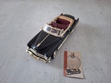 Cadillac Coupe de Ville 1949 nero/oro sedili in pelle originali 1:18 Road Legends