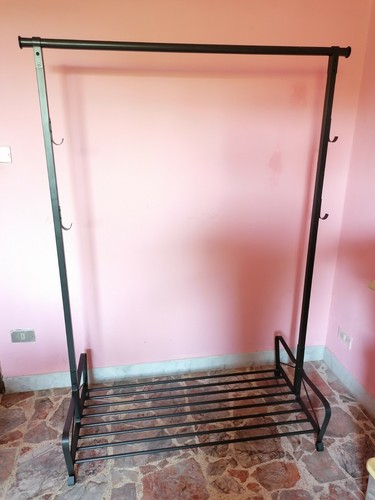 Appendiabiti con porta scatole