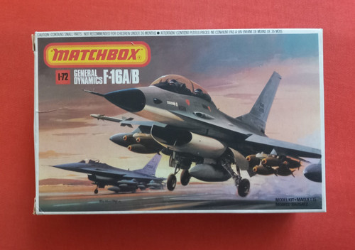 Matchbox 122 dinamica - 1:72, pk-122,