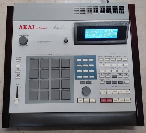 Akai mpc60 mk1 2mb ram - ram, os3.15