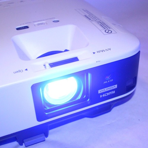 Epson powerlite 2250u 5000 - powerlite,