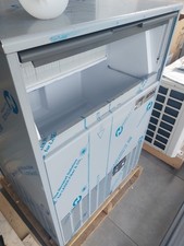 produttore fabbricatore di