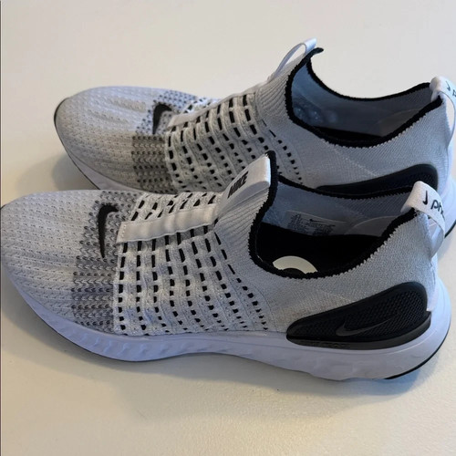Nike react phantom run flyknit - react,