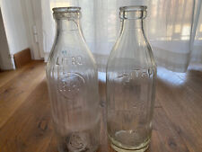 2 Bottiglie LATTE Vetro S.P.Q.R. 1 LITRO LT. anni 60 Italia ROMA diverse