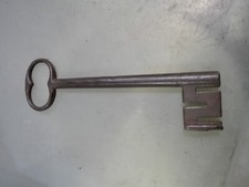 [NC] Antica grande chiave da