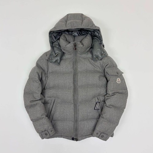 Moncler piumino uomo grigio