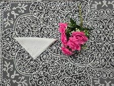 Tovaglia ricamo tutto cantù