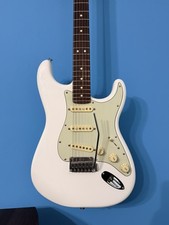 Fender Player I/II Strat con