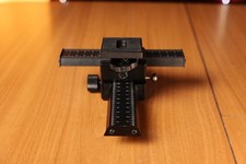 Testa a slitta micrometrica