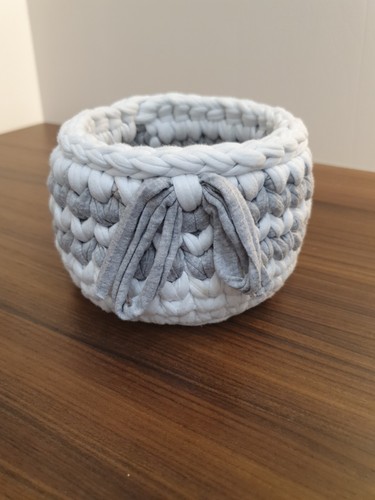 Cestino fettucce a - cestino, di