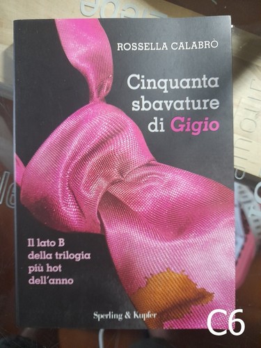 Cinquanta sbavature gigio - cinquanta, di